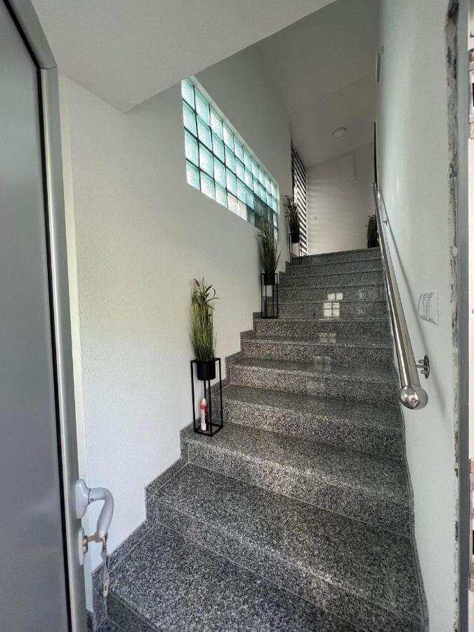 Appartement Apartman “City” à Bihać Extérieur photo